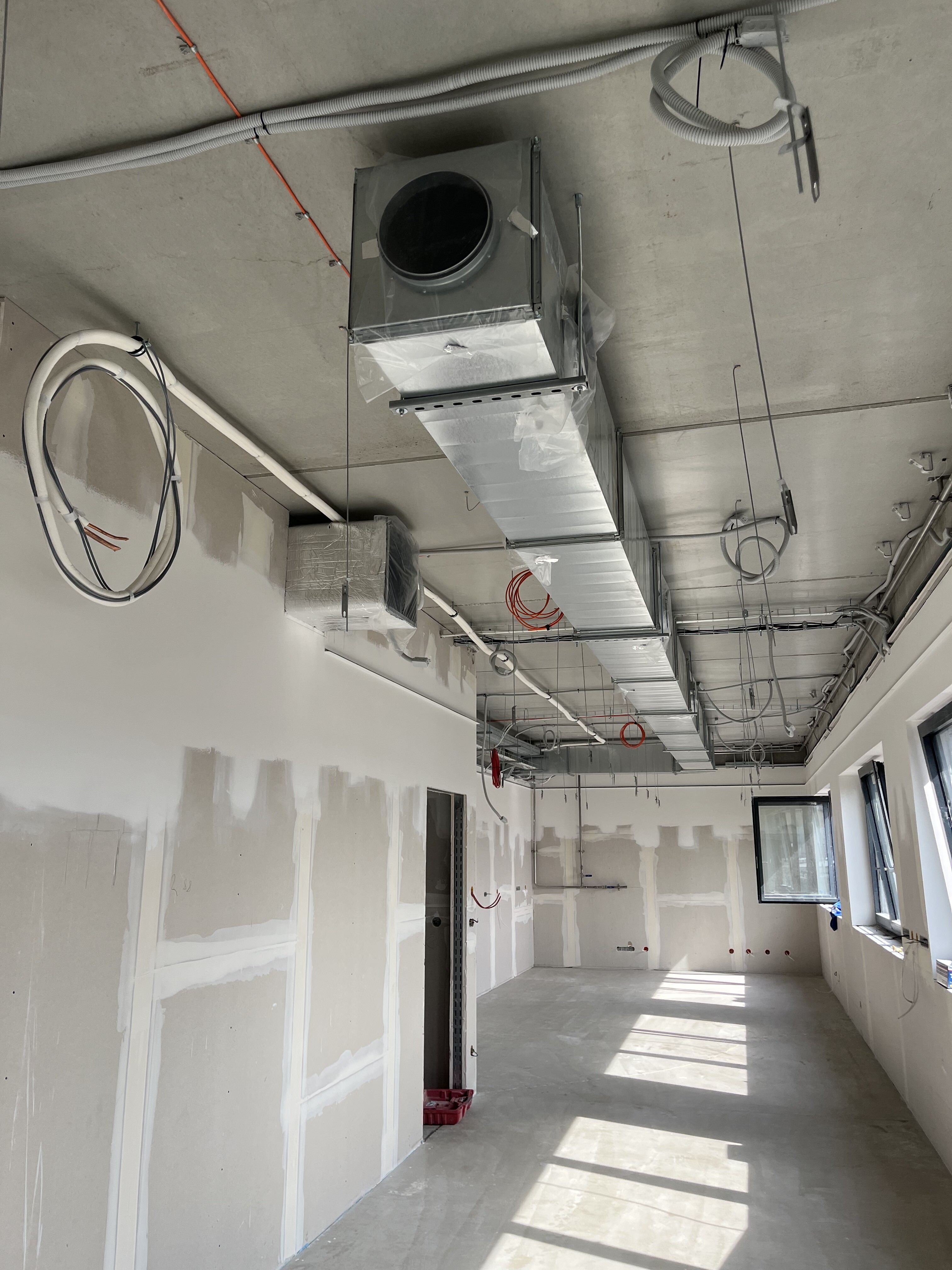 20240916_102030305_iOS